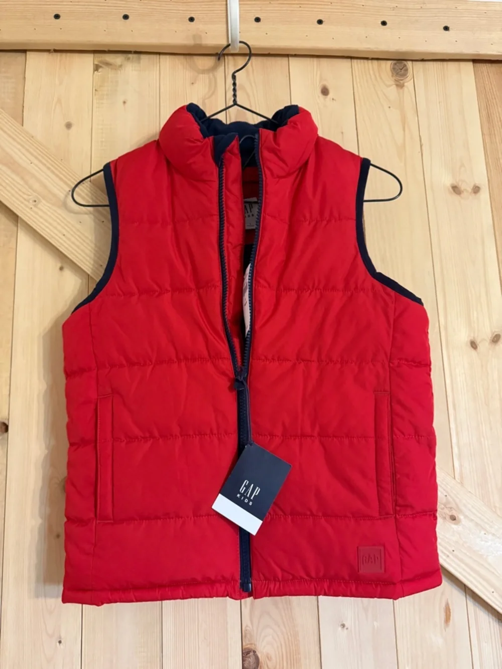 kids Gap puffer vest-new